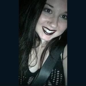 Meet your Posher, Tori